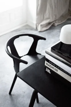 Chaise In Between Noir-And Tradition Clearance