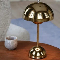 Lampe A Poser Flowerpot Vp9 Sans Fil - Laiton-And Tradition Clearance