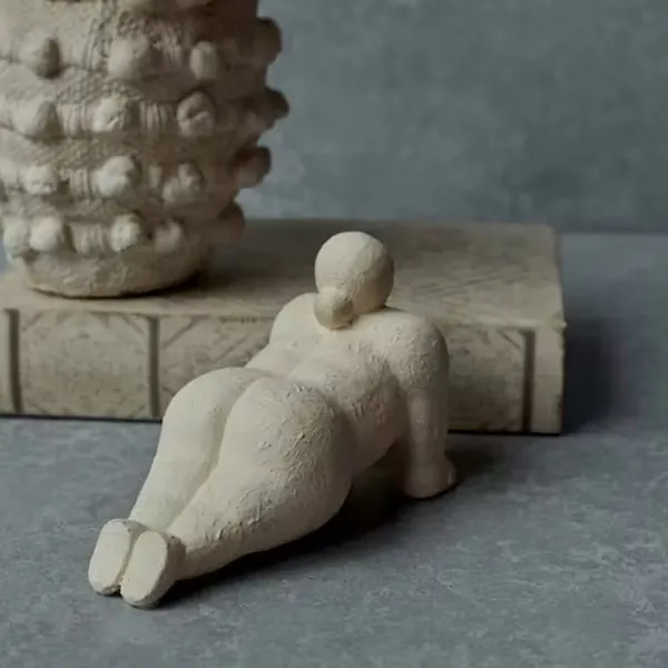 Sculpture Yoga En Resine - Lara-Sélectionné par Fleux